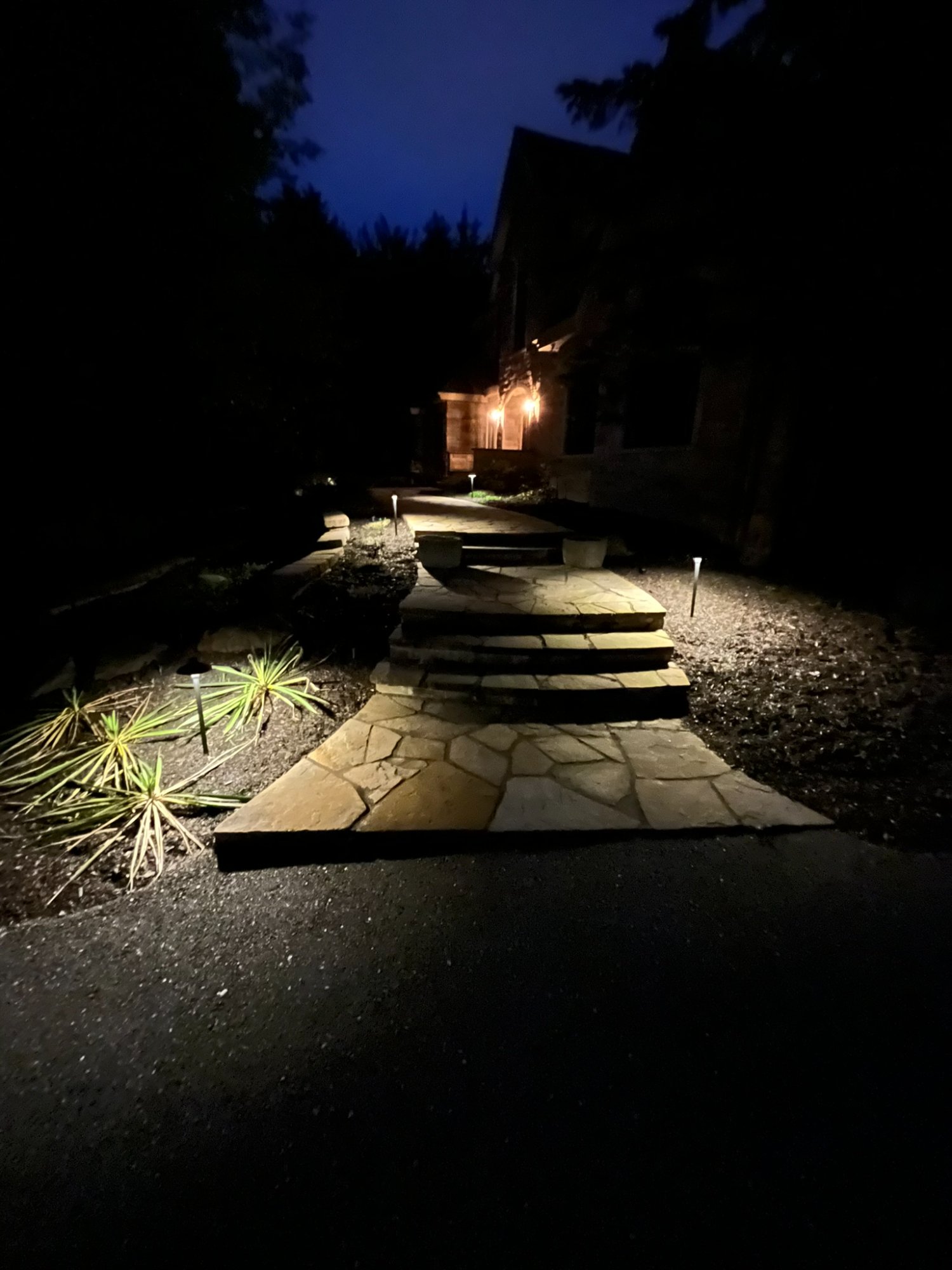 Éclairage trottoir et allée Sherbrooke - Lumières des Cantons